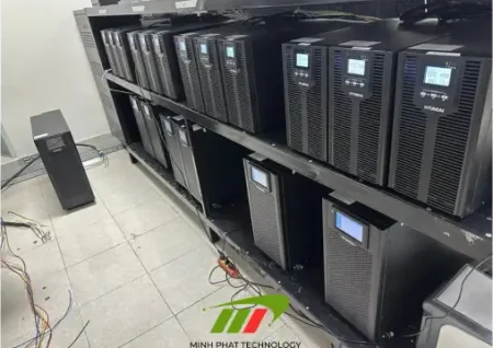 Bộ lưu điện UPS Hyundai cho hệ thống siêu thị