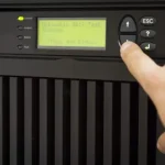 UPS với khả năng tự kiểm tra định kỳ