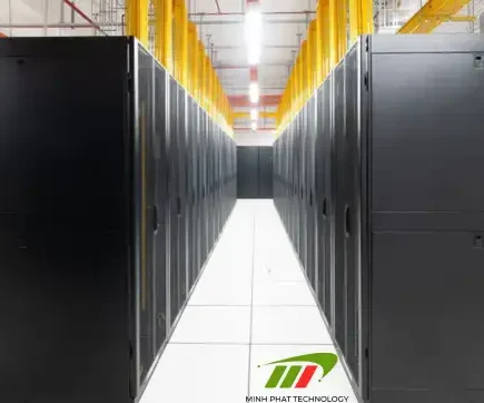 Trung tâm dữ liệu data center trung bình