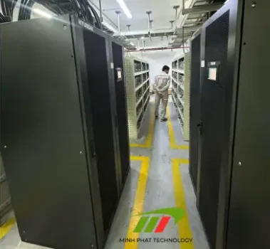 UPS 200KVA cho trung tâm dữ liệu Data center